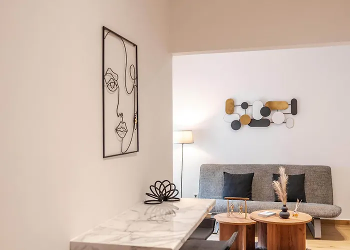 Phaedrus Living Nea Smyrni Park View Flat