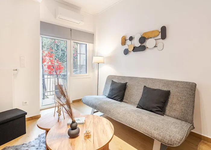 Phaedrus Living Nea Smyrni Park View Flat